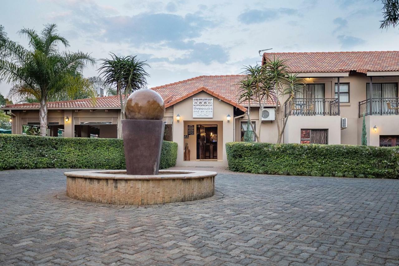 Three Oaks And An Aloe Boutique Hotel Hartbeespoort Exterior photo